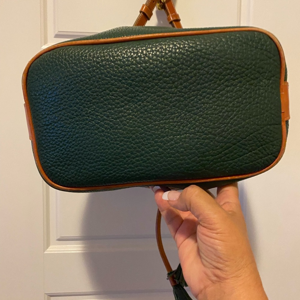 Dooney & Bourke Green and Tan Shoulder Bag - Picture 6 of 7